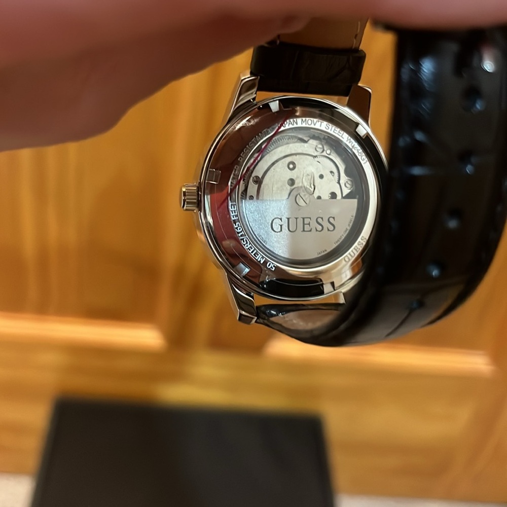 Guess Automatic Watch - Picture 13 of 15